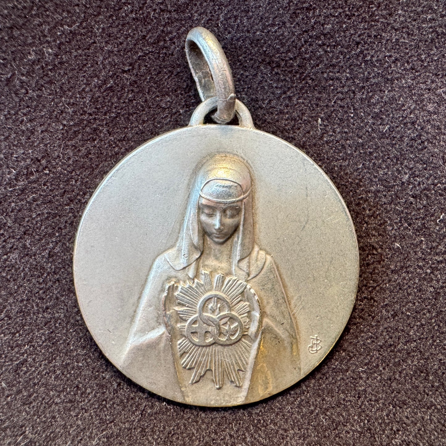 Médaille religieuse ancienne Art Deco « Notre dame de la trinité  »