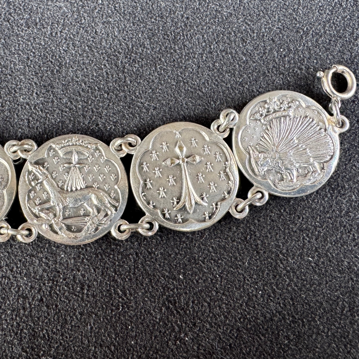 Bracelet ancien Souvenir de Bretagne - « Emblèmes des rois de France »