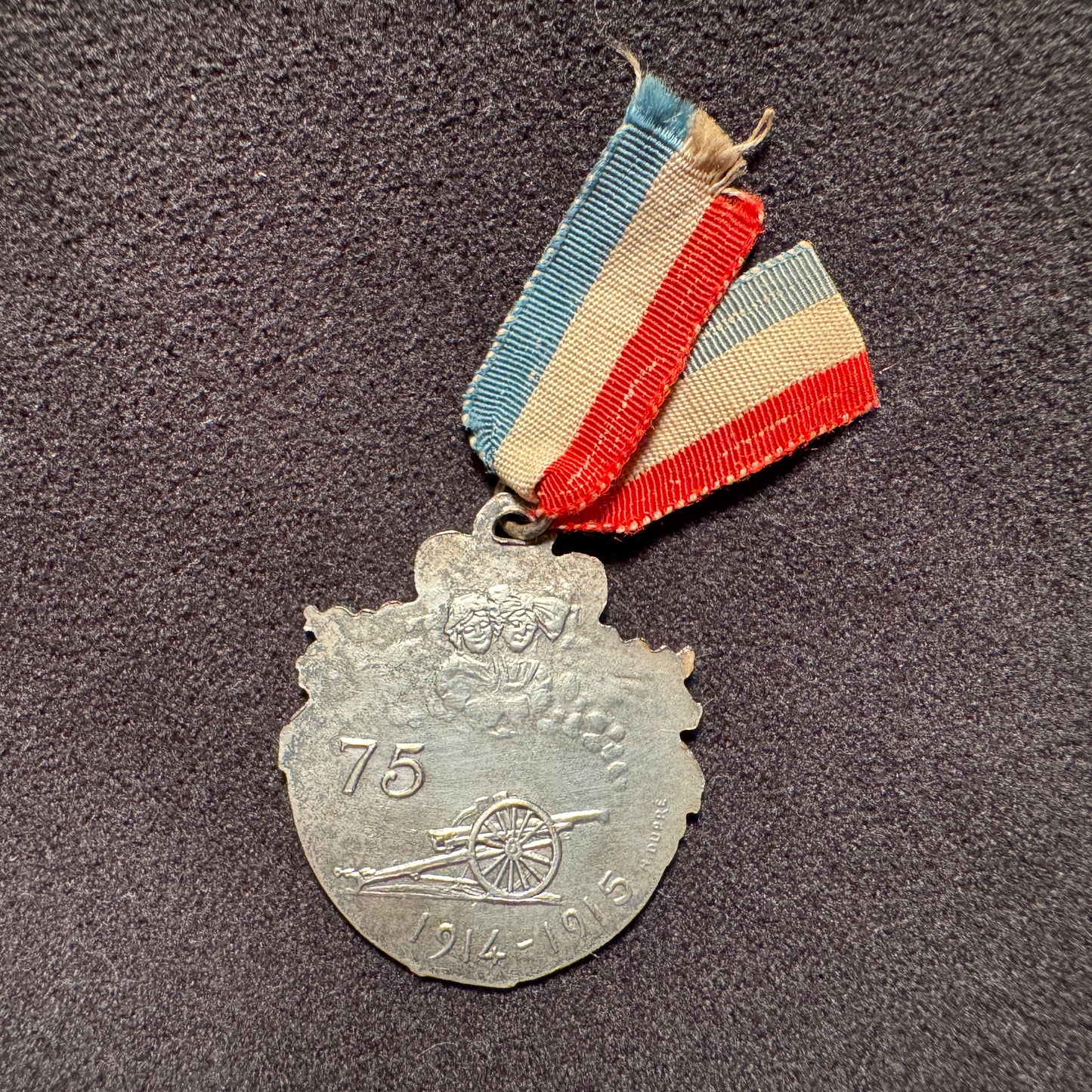 Médaille patriotique militaire 1914-1915 « général Joffre - canon de 75 »