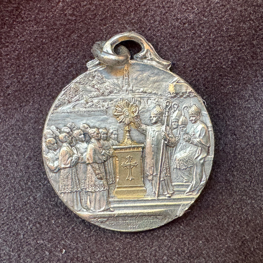 Médaille religieuse ancienne