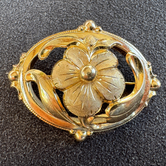 Broche ancienne en plaqué or - Motif floral