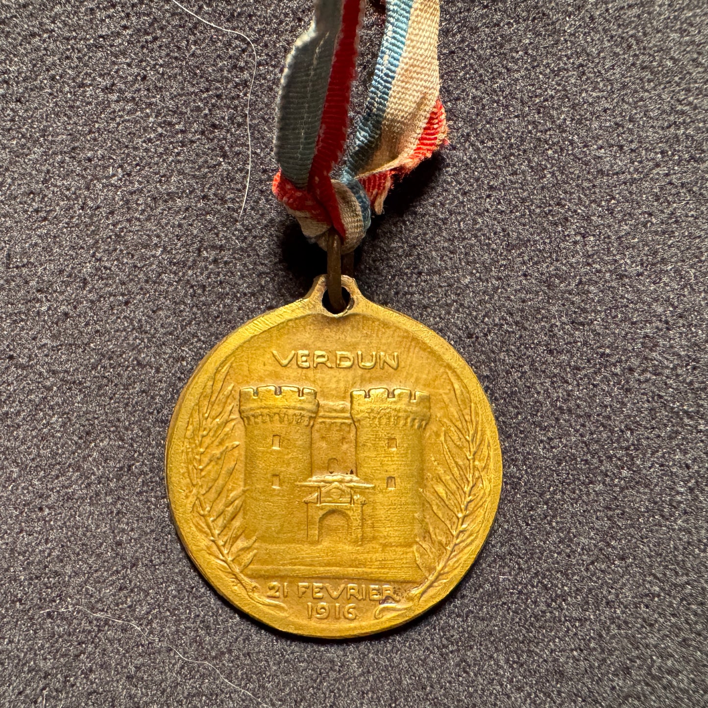 Médaille patriotique militaire 1916 « Verdun - on ne passe pas »