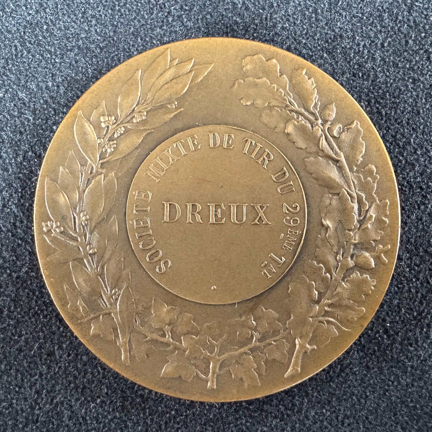 Médaille ancienne en bronze « société de tir de Dreux » par Henri Dubois