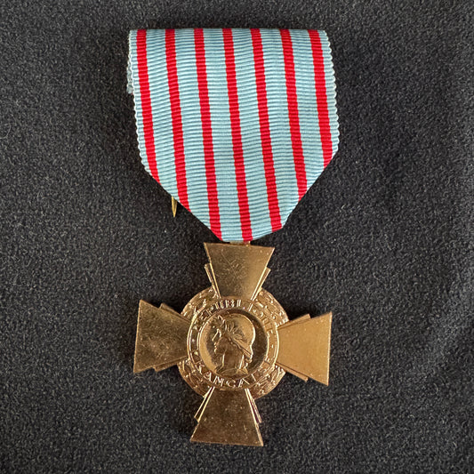 Médaille décoration Croix du Combattant